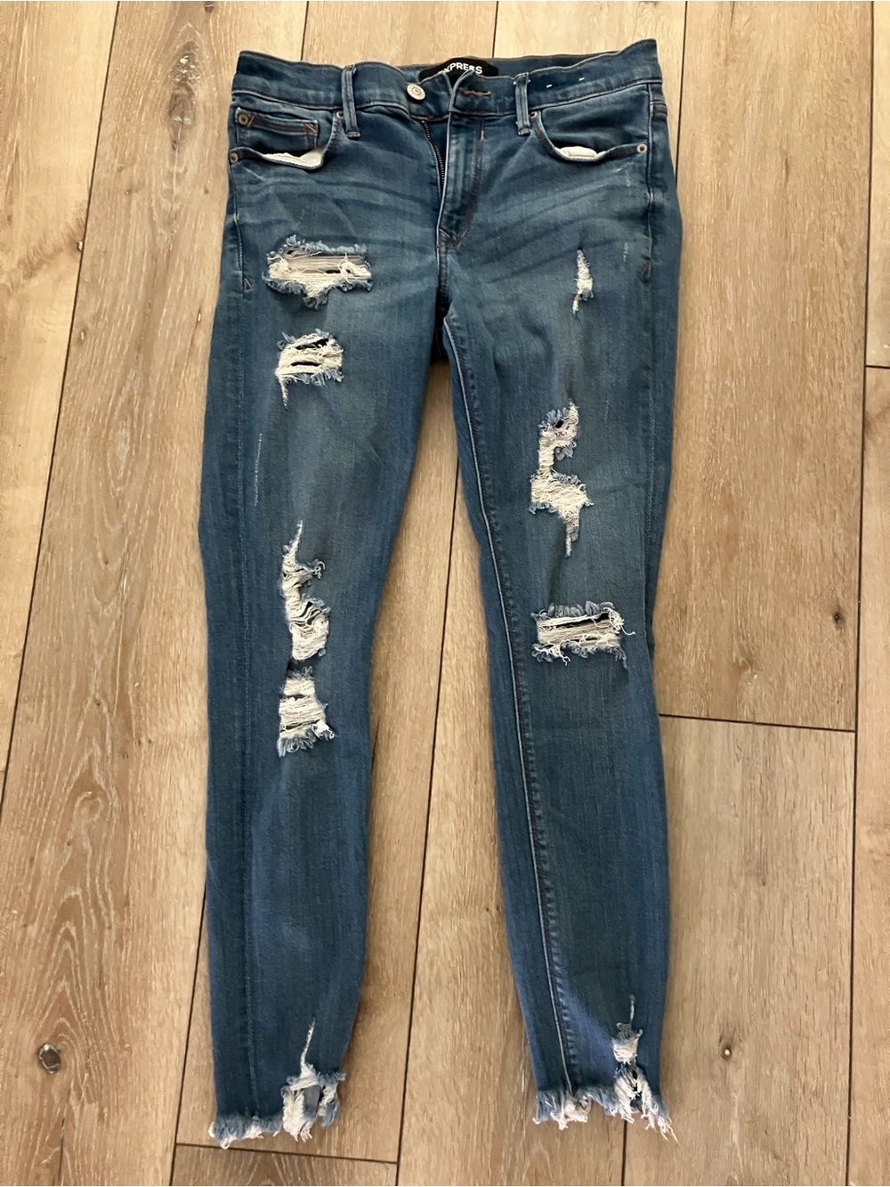 Express Women's Light Blue High-Rise Denim Jeans